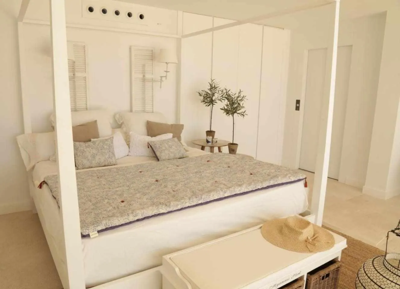 Beachfront Es Turo Colonia de Sant Jordi Apartment
